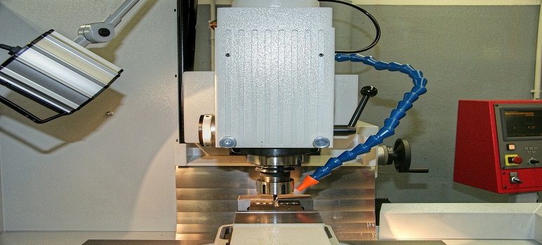 cnc-milling-machine-is-very-popular-among-all-types-of-cnc-machines