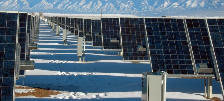 solar-power-generation-on-large-scale